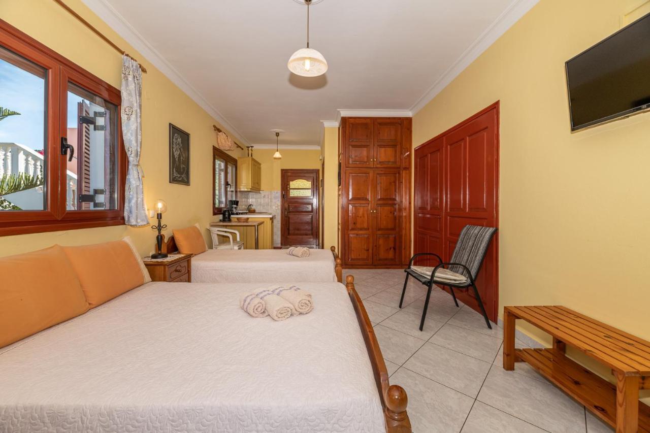 Arazzo Apartments Vasilikí Eksteriør billede