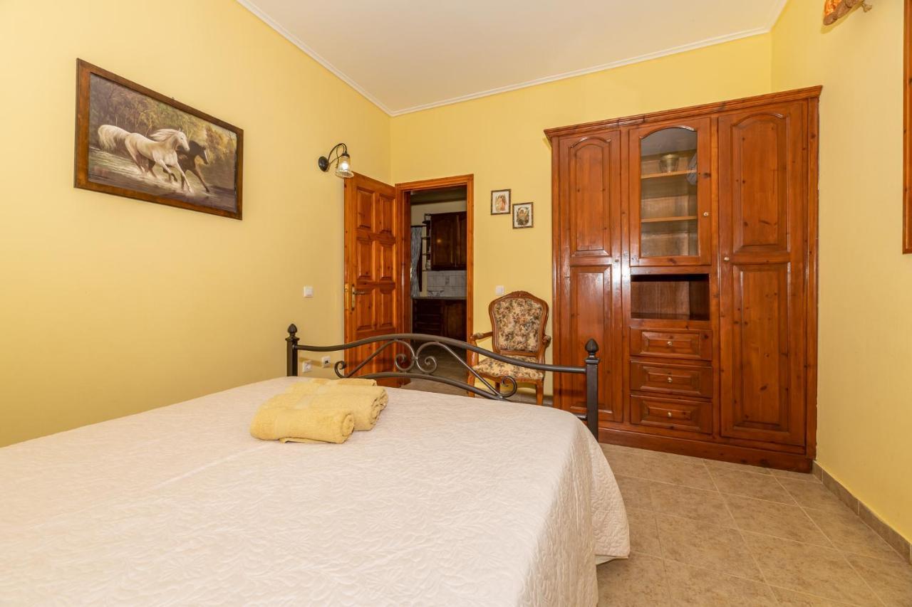 Arazzo Apartments Vasilikí Eksteriør billede